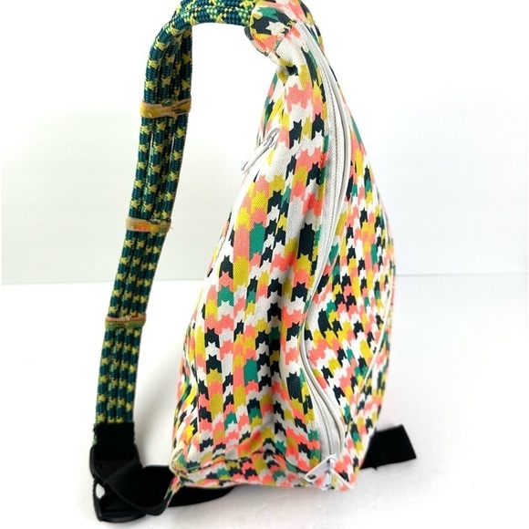 Kavu Rope Sling Bag Canvas Shoulder Bag Large Backpack Travel - Picture 5 of 9